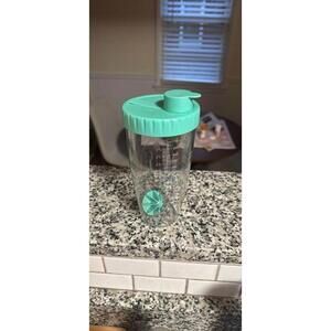 pampered chef pancake mixer